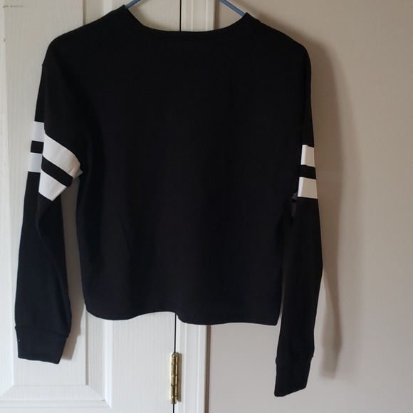 Forever 21 - Picture 2 of 4